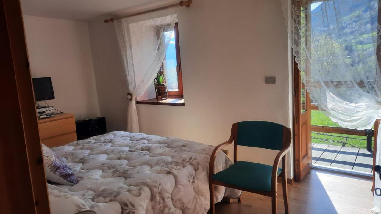 Casa Indipendente Val D'Ayas - Challand Saint Anselme 外观 照片